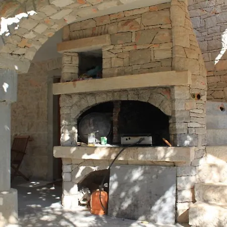Appartamento Basanija 7148a